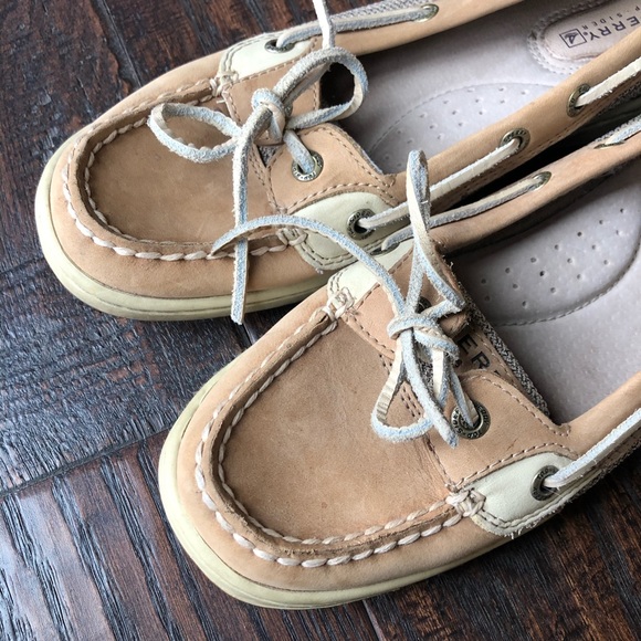 Sperry Boat Shoes - Picture 7 of 9